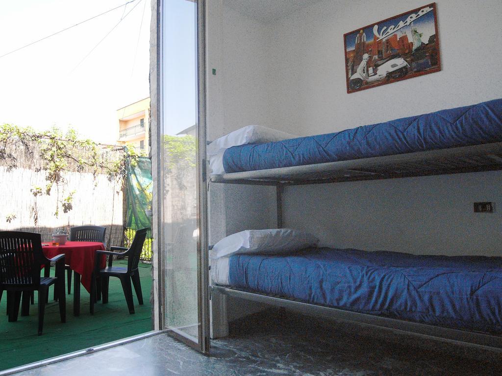 Hostel California Milán Exteriér fotografie