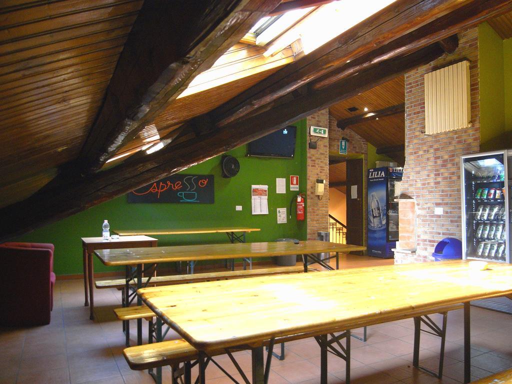 Hostel California Milán Exteriér fotografie