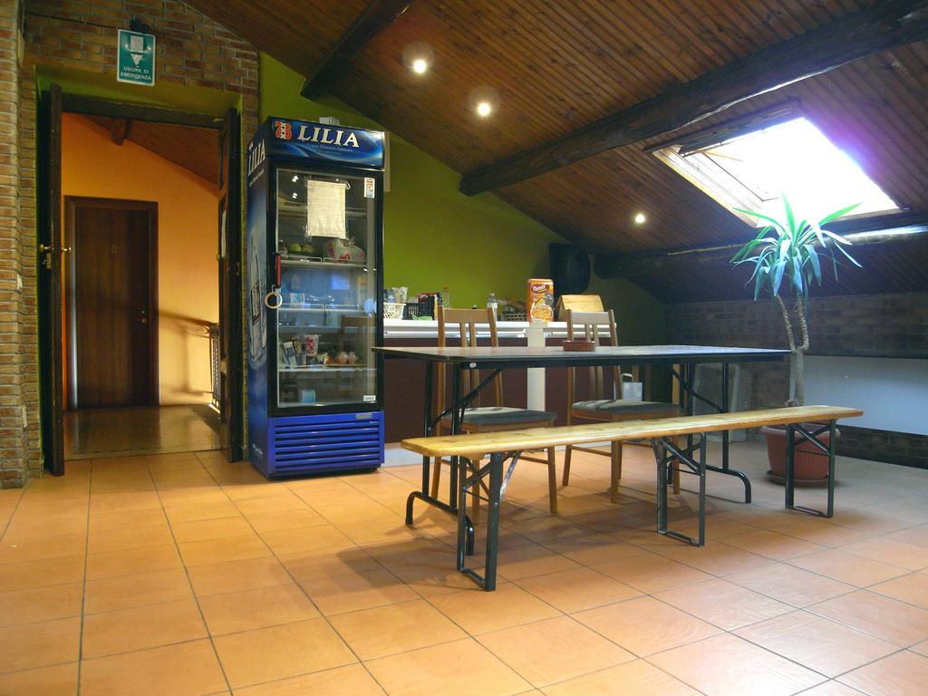 Hostel California Milán Exteriér fotografie