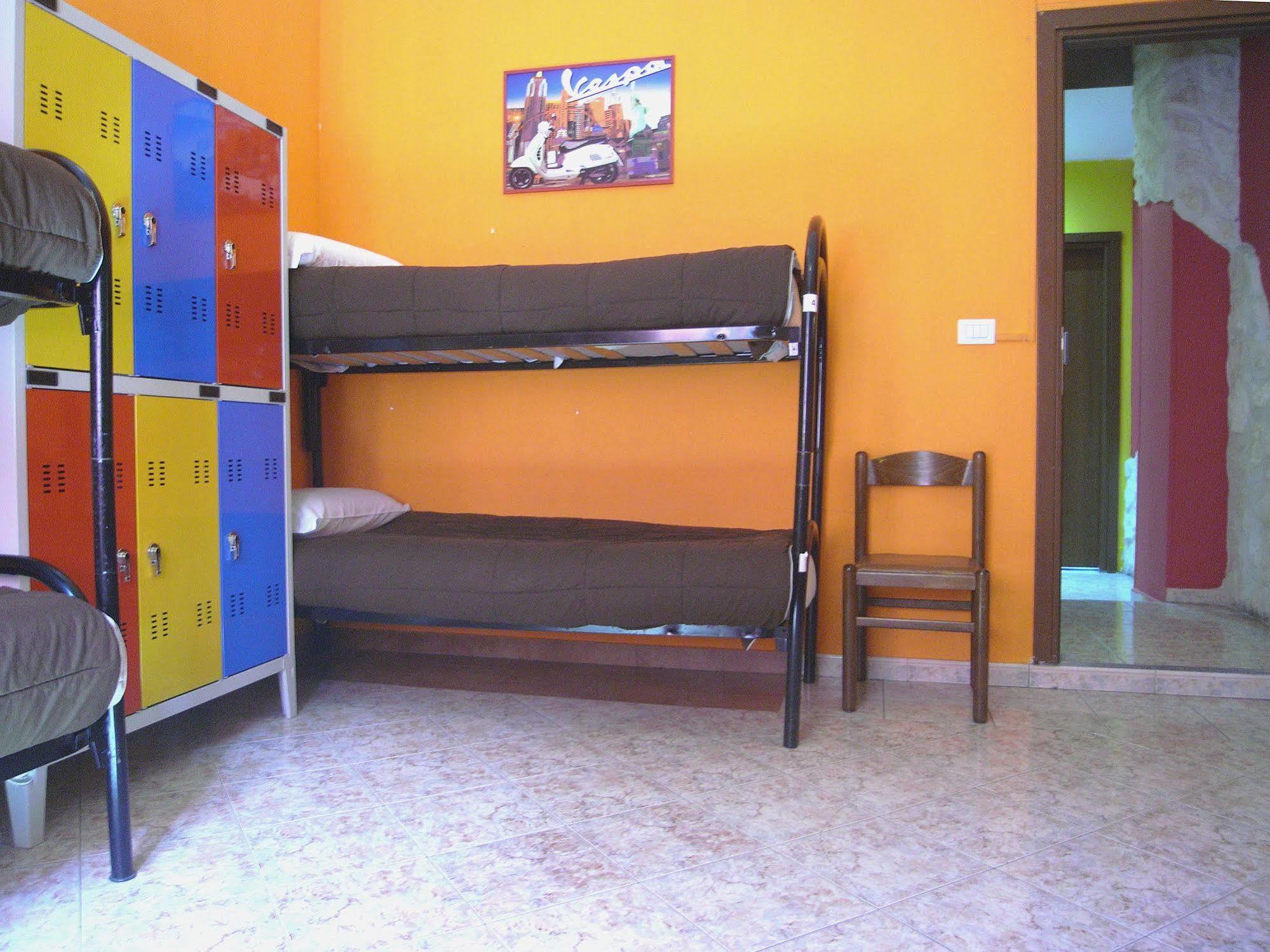 Hostel California Milán Exteriér fotografie